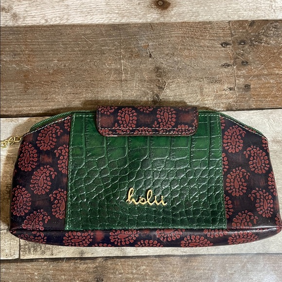 Holii Made In India Handmade Real Leather Clutch Wallet with Tassel - Picture 2 of 11